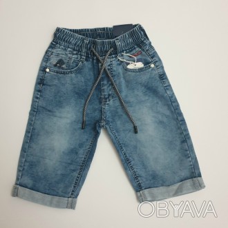 Джинсовые удлиненные джинсовые шорты для мальчика
Пояс на резинке, есть утягиваю. . фото 1