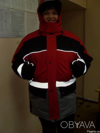 Утепленная куртка для автодорожных служб 
Куртка прямая с капюшоном, со светоотр. . фото 1