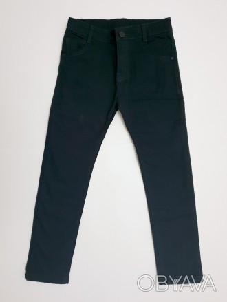 Темно-синие котоновые брюки для мальчика
Средней плотности, тянутся, модель зауж. . фото 1