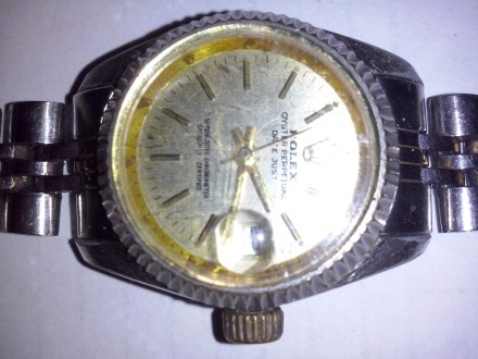 Часы в хорошем состоянии с календарем и надежным браслетом. ROLEX Oyster Perpetu. . фото 2