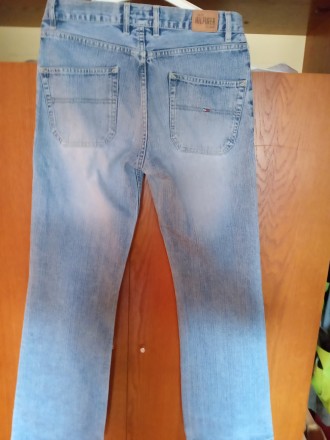 Модні Чолові джинси відомого бренду в гарному стані
TOMMI HILFIGER DENIM
розмі. . фото 3