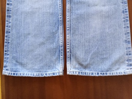 Модні Чолові джинси відомого бренду в гарному стані
TOMMI HILFIGER DENIM
розмі. . фото 7