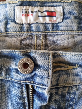 Модні Чолові джинси відомого бренду в гарному стані
TOMMI HILFIGER DENIM
розмі. . фото 5