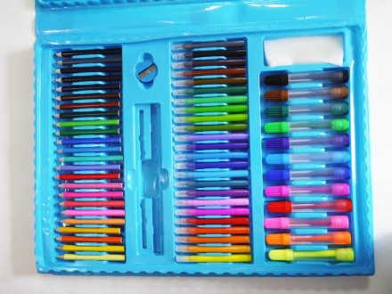 Набор для рисования чемодан 208 предметов Цвет синий
Детский набор для рисовани. . фото 5