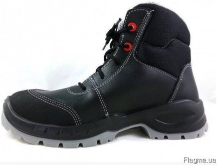 Ботинки кожаные рабочие Легенда, Италия
Защитные ботинки из черной гладкой кожи . . фото 3