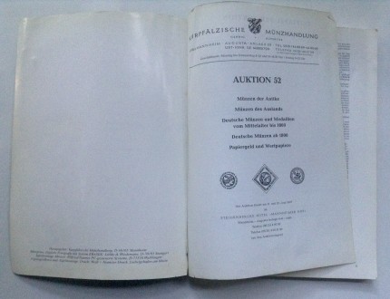 Книга. Auktions katalog №52. 1997 г.
Страниц 127.
Размер 26/19/2 см.
Соответс. . фото 4