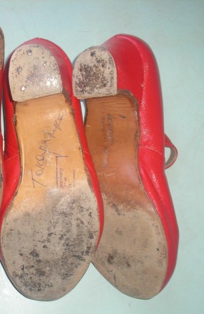 Обувь танцевальная р.39-40.
390 грн.

Обувь танцевальная р.39-40. На обуви ст. . фото 3