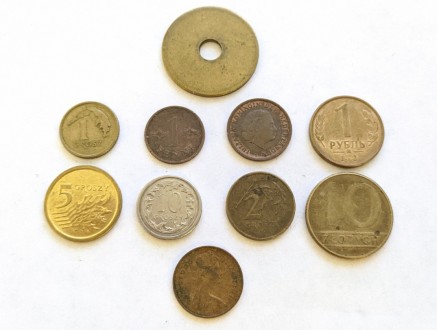 Предлагаю вот такие монеты разных стран мира.
Всё что на фото - есть в наличии.. . фото 7