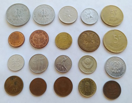 Предлагаю вот такие монеты разных стран мира.
Всё что на фото - есть в наличии.. . фото 4