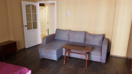 В квартире есть вся необходимая мебель и бытовая техника
Есть свой теплосчетчик. Таирова. фото 4