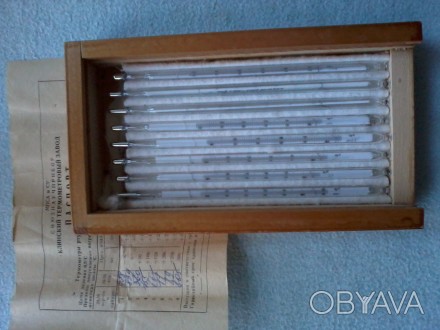Комплект из восьми ртутных термометров (ГОСТ 215-73) предназначен для измерения . . фото 1
