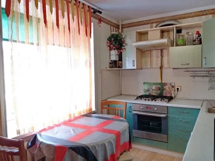 Трехкомнатная квартира, Крюковщина, ул. Дружбы, 75 м2. Києво-Святошинський. фото 1 Трехкомнатная квартира, Крюковщина, ул. Дружбы, 75 м2. Києво-Святошинський. фото 1