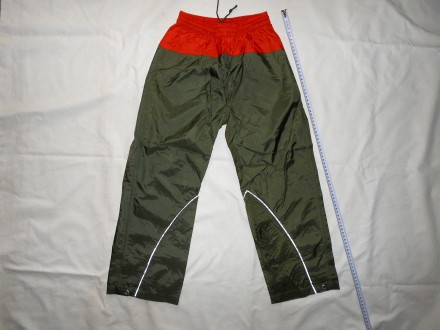 Тонкие, легкие плащевые детские спортивные штаны от дождя и грязи. Alive sportsw. . фото 2