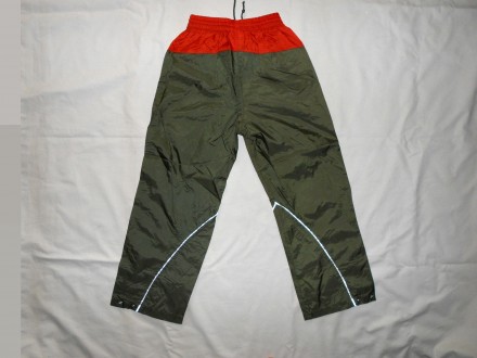 Тонкие, легкие плащевые детские спортивные штаны от дождя и грязи. Alive sportsw. . фото 3