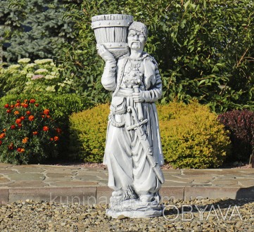 Авторская фигура Казака от фирмы Гранд Презент. Садовая скульптура выполнена из . . фото 1