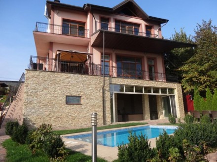 Продам дом Киево - Святошинский район с.Лесники – 500 кв.м.,. Киево-Святошинский. фото 1 Продам дом Киево - Святошинский район с.Лесники – 500 кв.м.,. Киево-Святошинский. фото 1