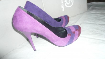 Продам новые итальянские туфли из натуральной замши, комбинированной фиолетовым . . фото 3