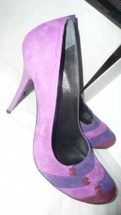 Продам новые итальянские туфли из натуральной замши, комбинированной фиолетовым . . фото 2