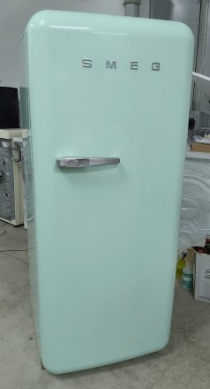 Холодильник б/у Смег Smeg FAB28V4 бирюзовый, мятный, зеленый
Доставка холодильн. . фото 2