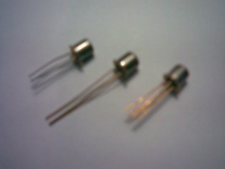 Продам новые непаяные полевые транзисторы  2П103А, Б, и биполярные  2Т203А, 2Т20. . фото 2