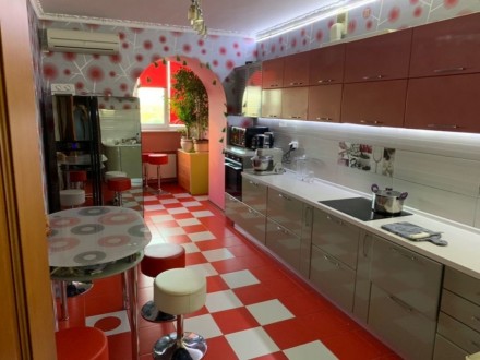 Продам 3х кімнатну квартиру по ул. Алма-Атинскій, 37Б (ДВРЗ). Киев. фото 1 Продам 3х кімнатну квартиру по ул. Алма-Атинскій, 37Б (ДВРЗ). Киев. фото 1