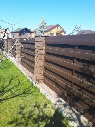 Забор РАНЧО 100/70 мм горизонтальный металлический двухстороннее заполнение. Винница. фото 1 Забор РАНЧО 100/70 мм горизонтальный металлический двухстороннее заполнение. Винница. фото 1