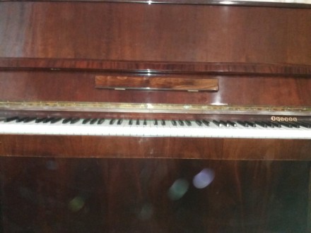 Продам пианино полированное "Одесса" коричневого цвета б/у в отличном состоянии.. . фото 6