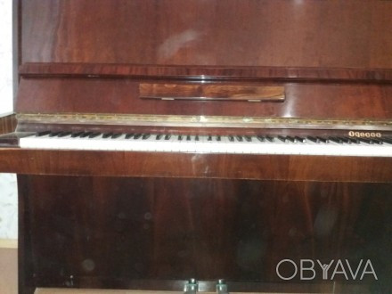 Продам пианино полированное "Одесса" коричневого цвета б/у в отличном состоянии.. . фото 1