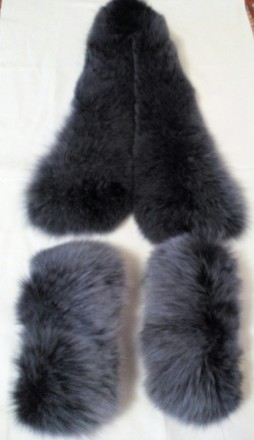 Женское зимнее пальто
цвет черный
размер 48

Зимнее пальто с натуральным мех. . фото 7