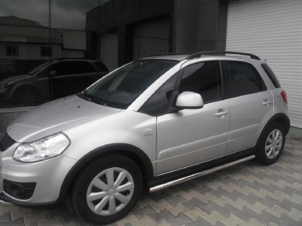 Пороги труба с проступью на Suzuki SX-4 (стандарт). Київ. фото 1 Пороги труба с проступью на Suzuki SX-4 (стандарт). Київ. фото 1
