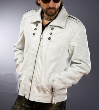 Новая кожаная куртка affliction, размер XL. Ширина плеч-52.
ширина подмышками-6. . фото 3