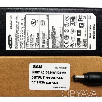Блок питания для ноутбука Samsung 19V 4.74A 90W (5.0*3.0)
 
. . фото 1