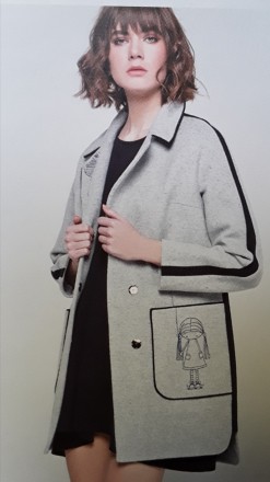 Пальто пиджак молодежное с накладними карманами ,отделка апликацыя и вышивка укр. . фото 2