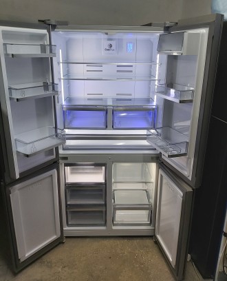 Side-by-Side холодильник A + + 4х дверный Грюндиг Grundig GQN21225X
Доставка ор. . фото 9