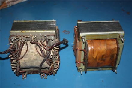 Продам набор трансформаторов от УИП-1 

сняты с рабочего блока питания
 высок. . фото 3