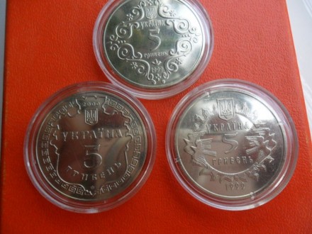 продам монеты 5 гривен , цена за одну монету. . фото 3
