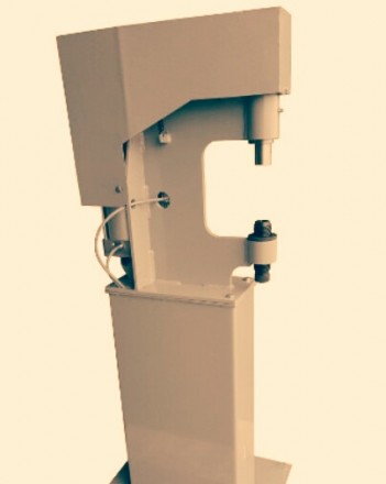 Пневматическое устройство для клепки тормозных накладок PUNT AIRKRAFT. Испо. . фото 3