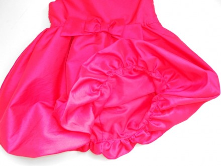 Шикарное яркое розовое платье для вашей маленькой принцессы. 
Bluezoo Debenhams. . фото 5