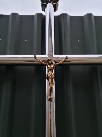 Хрест із нержавіючої сталі із труби діаметром 50.8мм., розмір 2300*750мм. Таблич. . фото 4