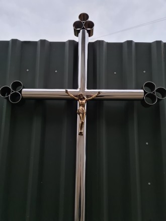 Хрест із нержавіючої сталі із труби діаметром 50.8мм., розмір 2300*750мм. Таблич. . фото 3