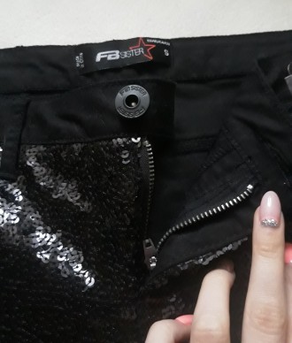 Продам  новые сияющие женские брюки/штаны/джинсы в пайетках марки FB S. . фото 7