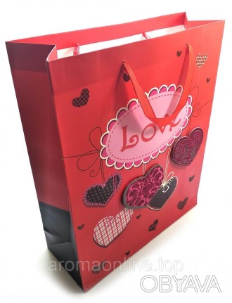 Пакет подарочный картонный "Love" (32х26х10 см). . фото 1