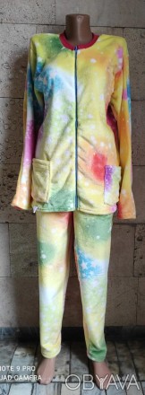 Классная махровая пижама на молнии с тёплого полотна - махра (велсофт). 
Пижама . . фото 1