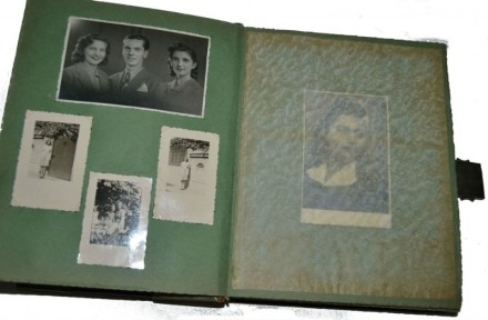 Альбом кожа
Размер 28х23х7 см
Фото 30-40е годы прошлого века
Насчитывает 138 . . фото 7