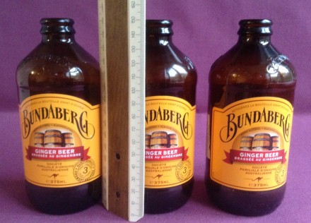 Бутылки пивные Bundaberg. 3 шт. Германия. Стекло.
Высота 15.5 см. Объём 0.375 л. . фото 3