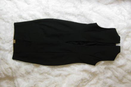 платье Next, 10UK/38 евро, км0778
черное с коричневым, с подкладкой подъюбником. . фото 3