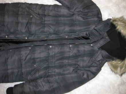 куртка теплая H&M (Эйч энд Эм), S, / XS, км0773
классная теплая куртка со стяжк. . фото 9