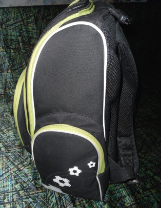Продам очень качественный школьный детский рюкзак б/у, Анатомическая спинка, удо. . фото 4