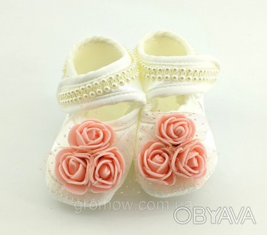 
Нарядная обувь для девочки. Сделаны из натуральной ткани украшены бусинами и цв. . фото 1