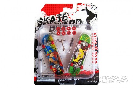 
Набір Fingerboard Skate на блістері 2356-32 р.19*15*3см Детальніше тут: https:/. . фото 1